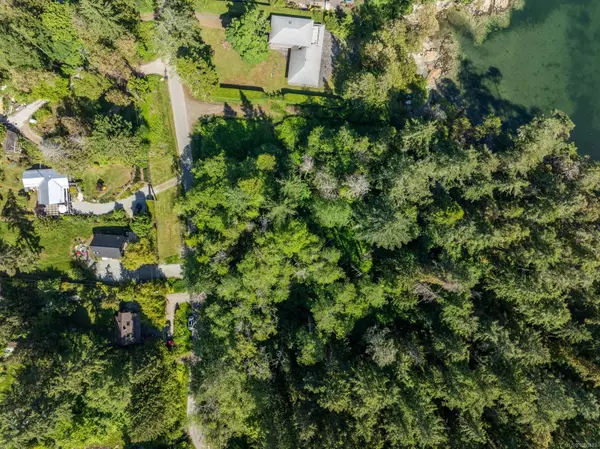 Salt Spring, BC V8K 1W7,146 Menhinick Dr