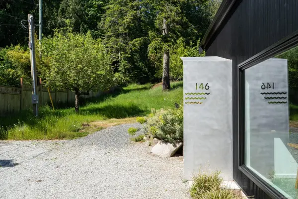 Salt Spring, BC V8K 1W7,146 Menhinick Dr