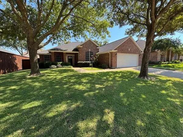 2900 Stanford Drive, Flower Mound, TX 75022