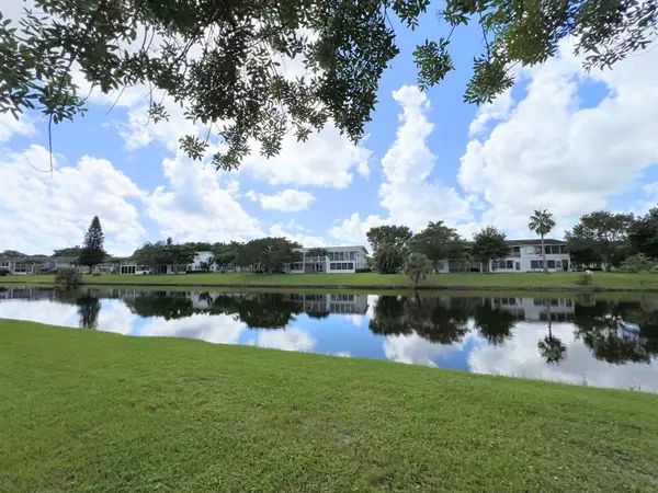 Deerfield Beach, FL 33442,503 Tilford W #503