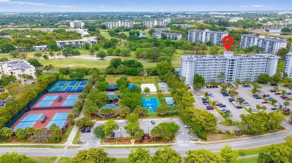 4015 W Palm Aire Dr #304, Pompano Beach, FL 33069