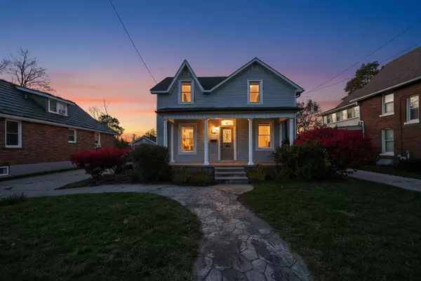 Barrie, ON L4N 1W9,52 Parkside DR