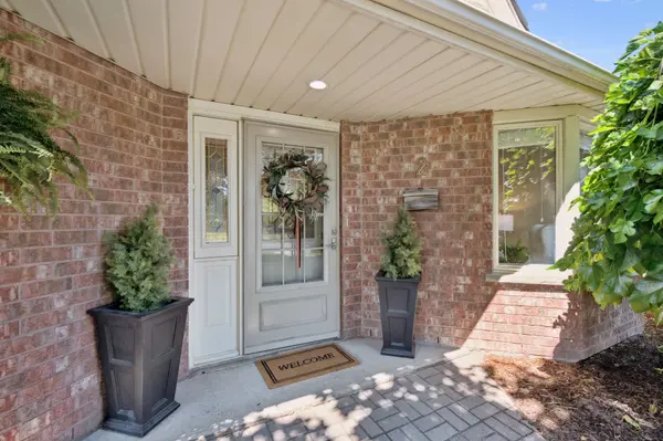 Wellesley, ON N0B 2A0,1080 Isabella ST ##2