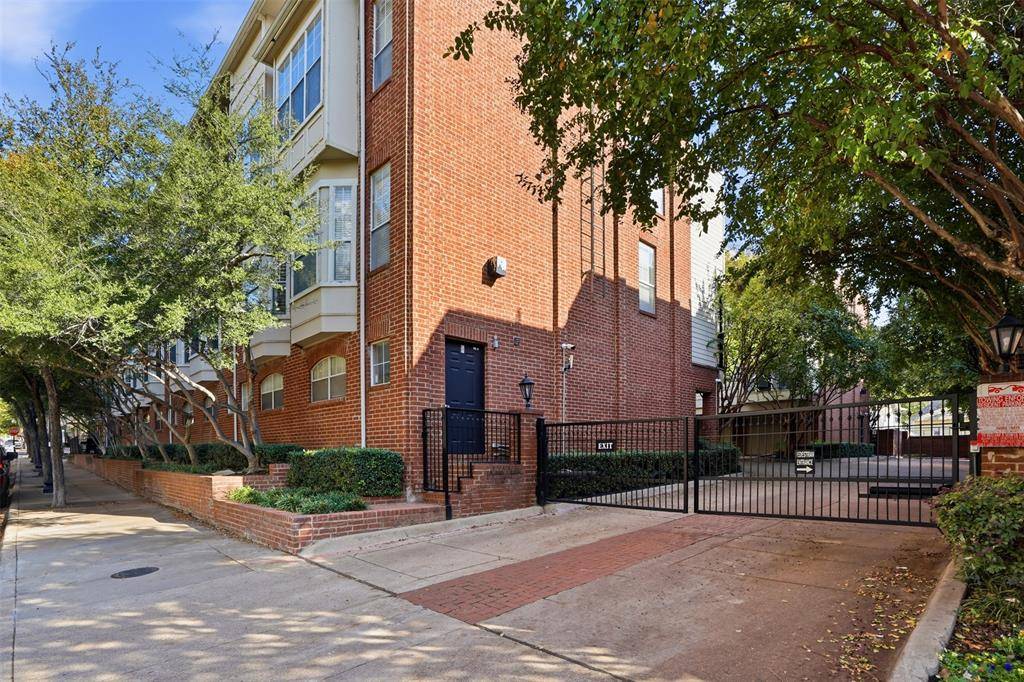 2902 State Street #5, Dallas, TX 75204