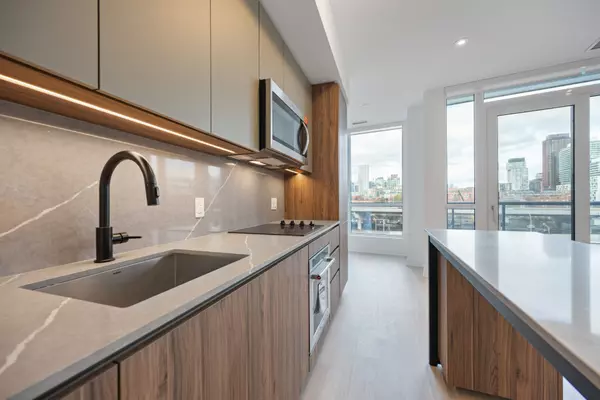 Toronto C08, ON M5A 0Y5,15 Richardson ST #532