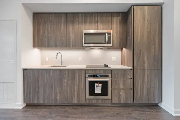 Toronto C08, ON M5A 0Y5,15 Richardson ST #511