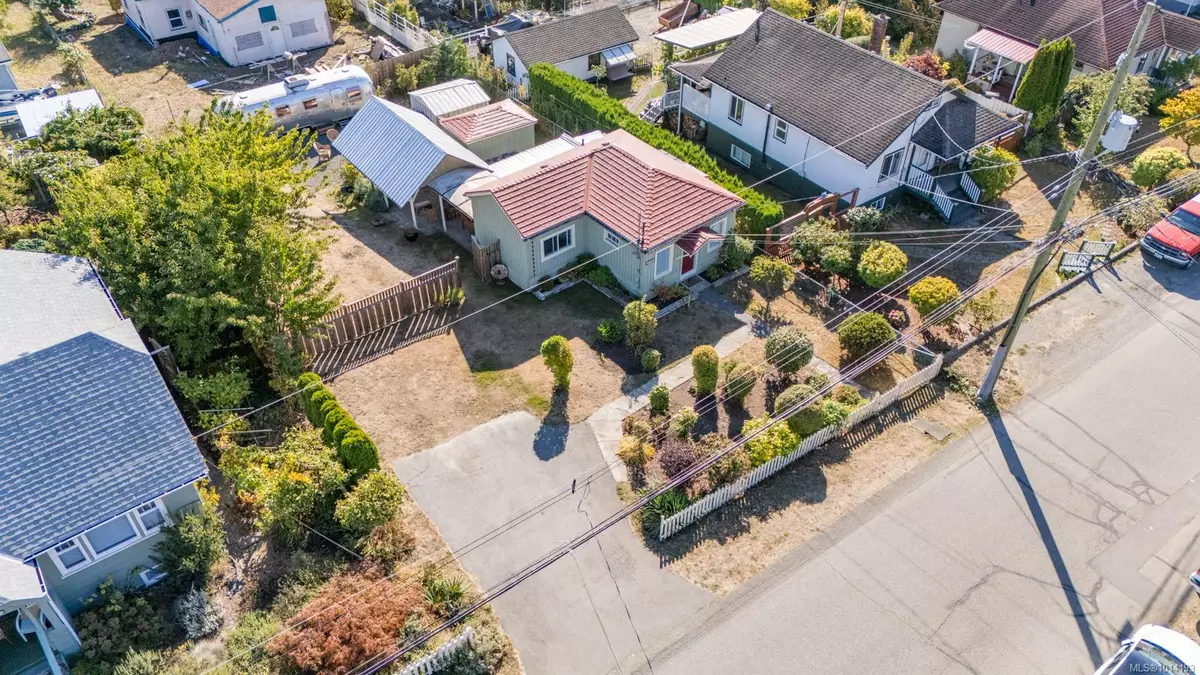 Chemainus, BC V0R 1K1,9885 WILLOW St