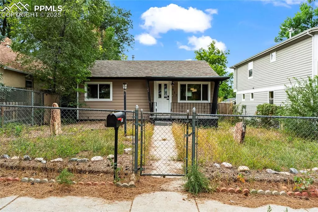 Colorado Springs, CO 80903,917 E Cimarron ST