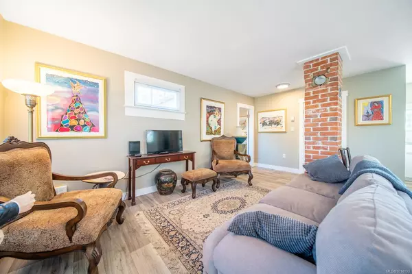 Chemainus, BC V0R 1K1,9885 WILLOW St