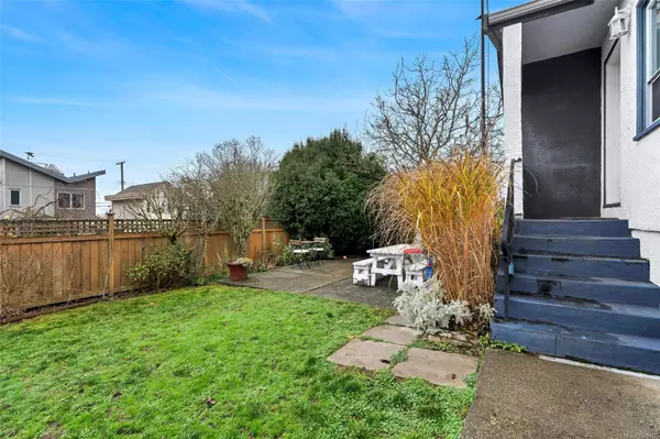 Esquimalt, BC V9A 5E1,1334 Wood St