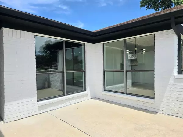 Plano, TX 75025,913 Bass Drive