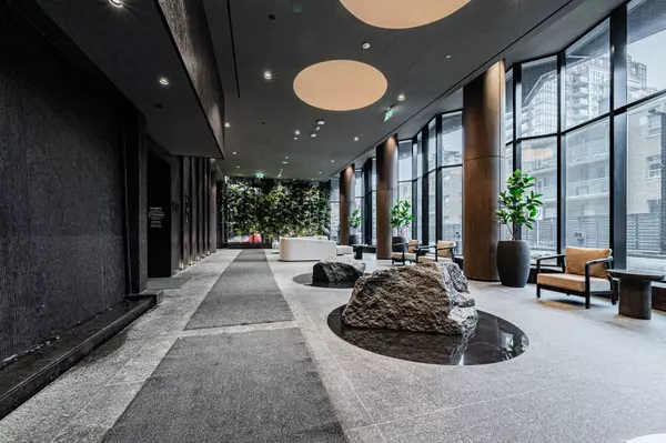 110 Broadway AVE #2005, Toronto C10, ON M4P 1V7