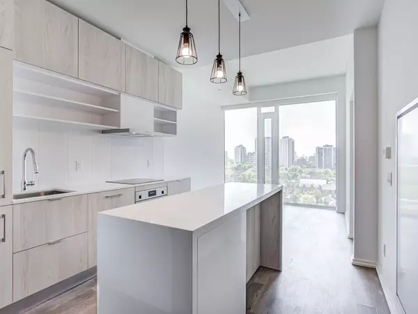 Toronto C10, ON M4S 0B2,8 Hillsdale AVE E #1525