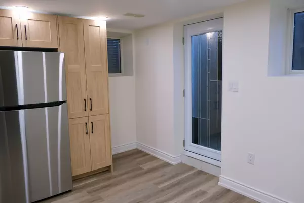 Oshawa, ON L1G 3B8,244 Darcy ST #Bsmt