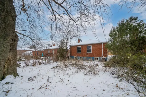 Toronto E04, ON M1L 1P7,55 Donside DR