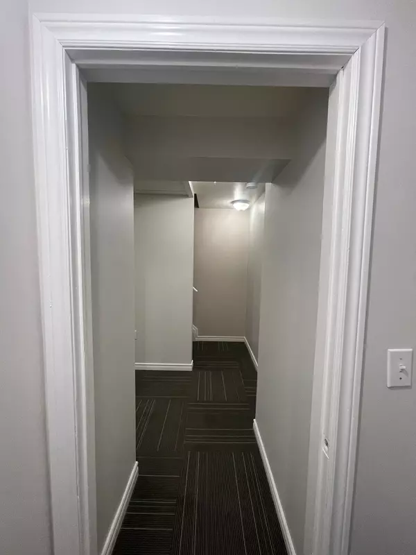 58 Whitefoot CRES #Lower, Ajax, ON L1Z 2E2