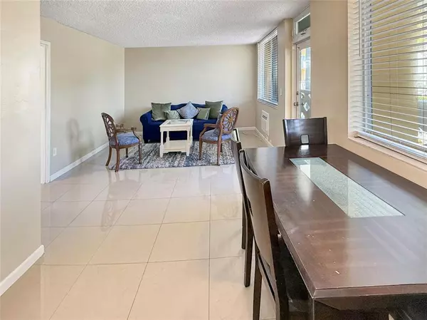 Fort Lauderdale, FL 33304,2400 NE 9th St #301