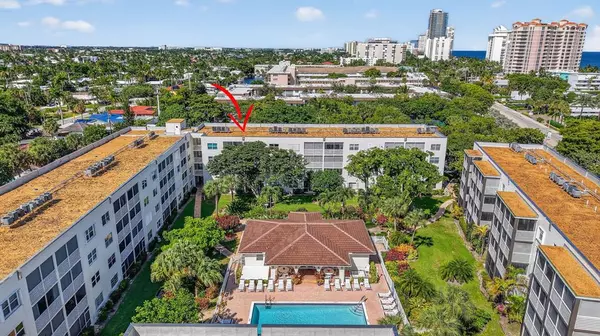 Lauderdale By The Sea, FL 33062,1541 S Ocean Blvd #405