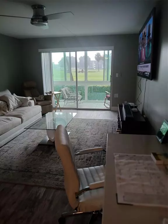 Coconut Creek, FL 33066,3004 Portofino Isle #N1