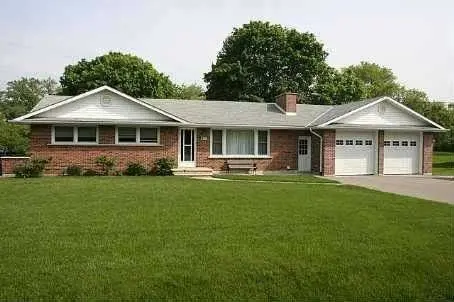 38 LAKE AVE, Richmond Hill, ON L4E 3G3