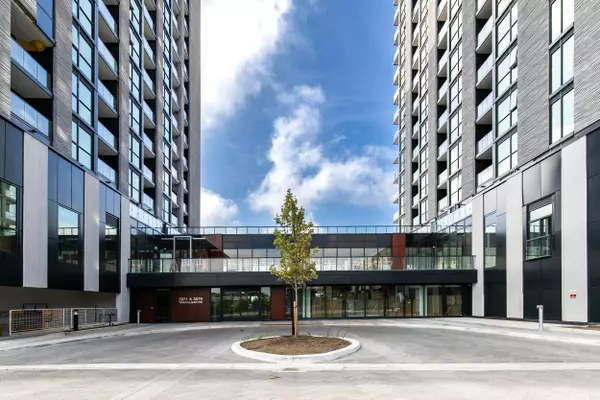 Oakville, ON L6H 8C5,3079 Trafalgar RD #407