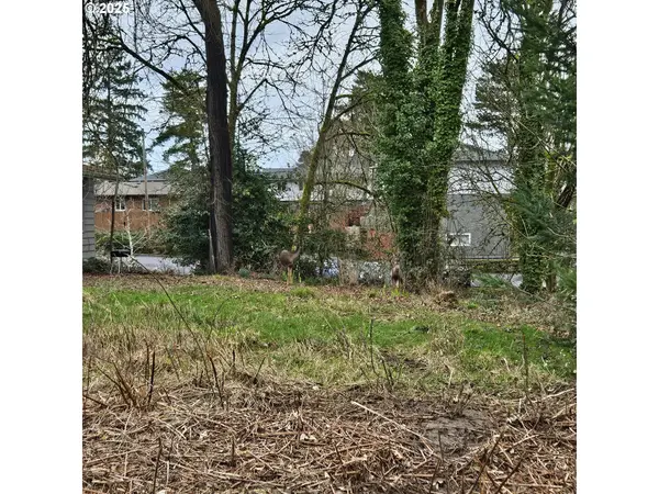 Newberg, OR 97132,3rd ST #2