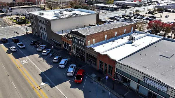 Athens, TX 75751,110 E Corsicana Street