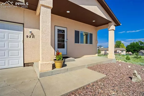 Pueblo West, CO 81007,921 S Cellini LN