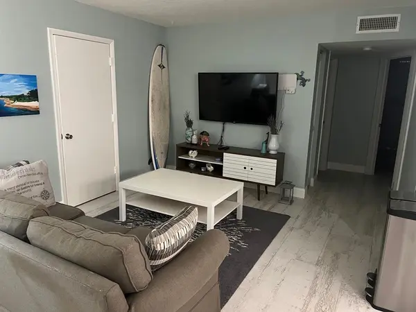 North Palm Beach, FL 33408,312 Southwind Dr