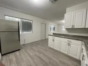 2840 NW 8th St, Fort Lauderdale, FL 33311