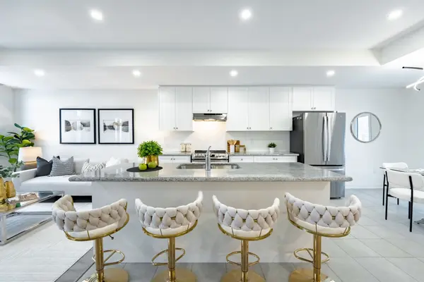 Richmond Hill, ON L4S 0M3,33 Riley Reed LN