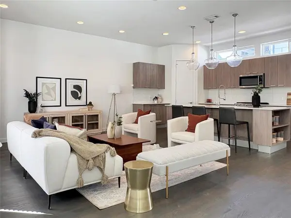 Dallas, TX 75206,4934 Zuma Court