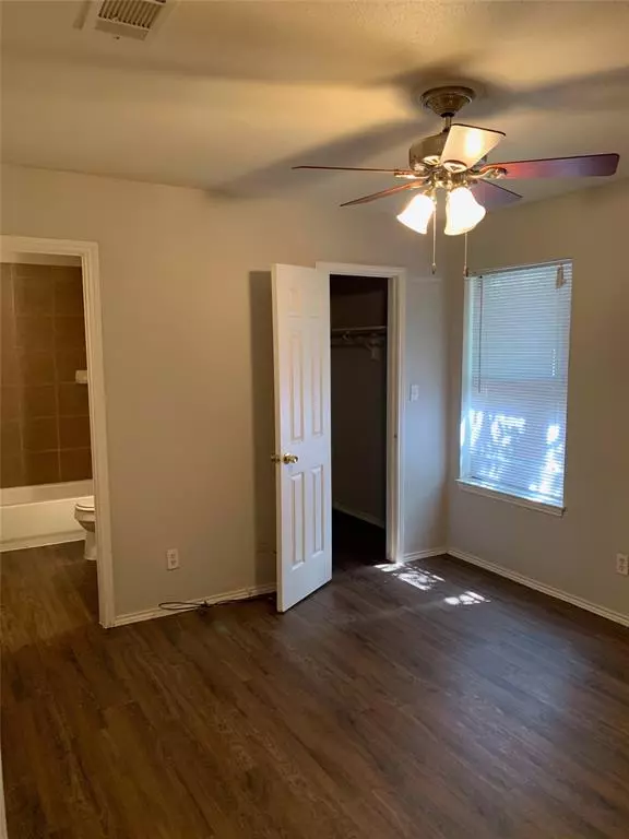 Denton, TX 76207,417 Gardenview Street