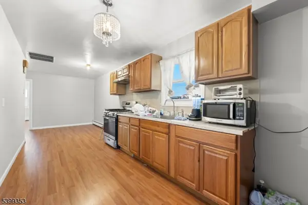 Paterson City, NJ 07501,109 Dixon Ave