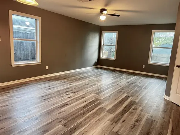 Fort Worth, TX 76105,3721 Avenue K