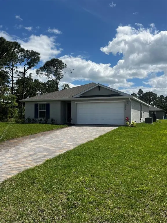 4021 35th St, Lehigh Acres, FL 33976