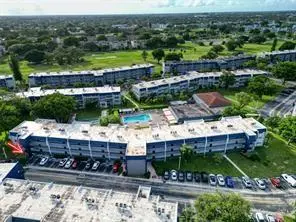 Margate, FL 33063,7897 Golf Circle Dr #112