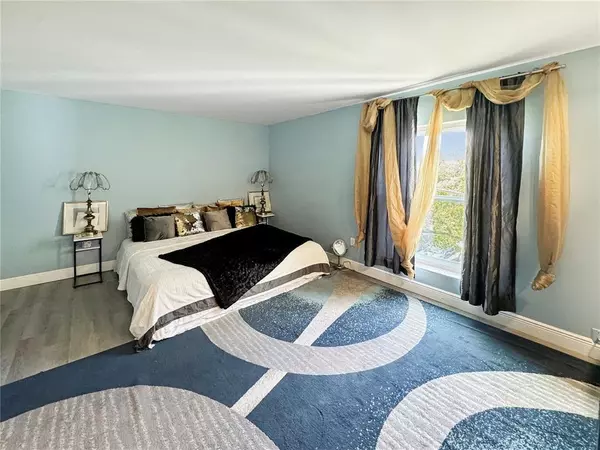 Fort Lauderdale, FL 33321,8351 Sands Point Blvd #A302