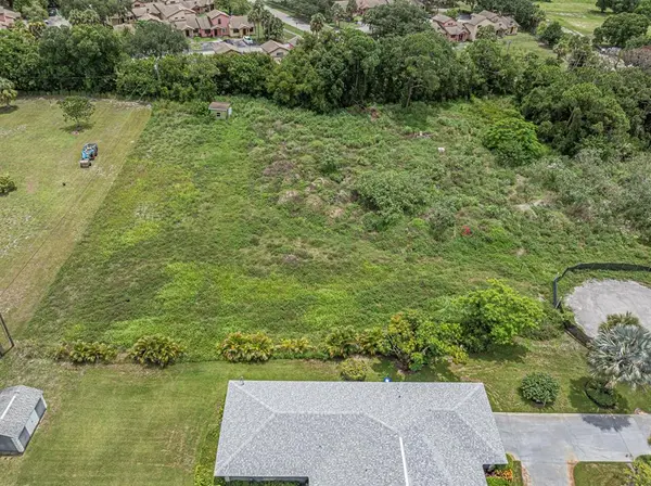 Vero Beach, FL 32967,4140 48th St