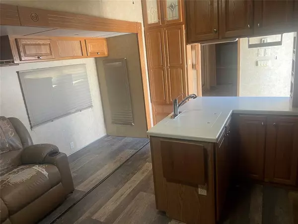 Whitney, TX 76692,433 HCR 2105 Loop