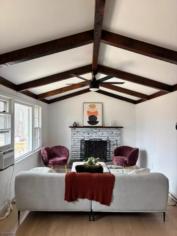 13 Cliffside Ter, Vernon Twp., NJ 07461