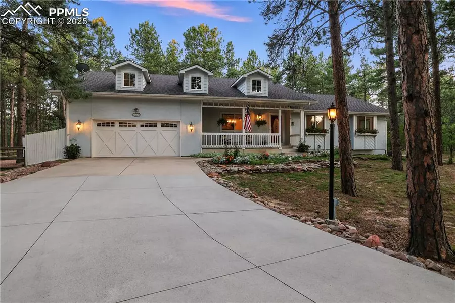 855 Pebble Creek CT, Monument, CO 80132