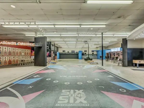 Medicine Hat, AB T1A0H1,450 3 ST SE #120