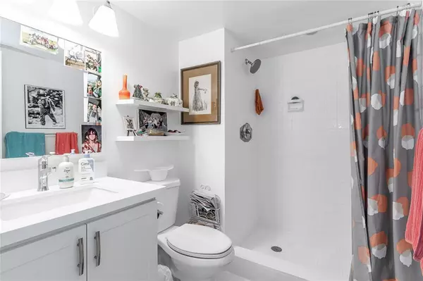 Pembroke Pines, FL 33025,811 S Hollybrook Dr #301