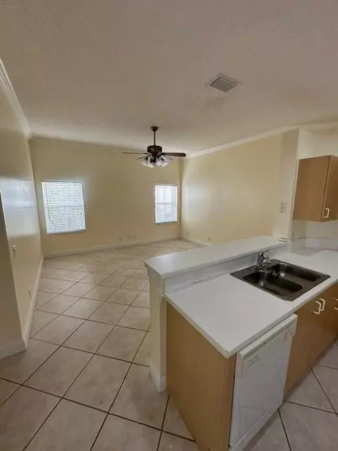 Weston, FL 33327,1572 Banyan Way