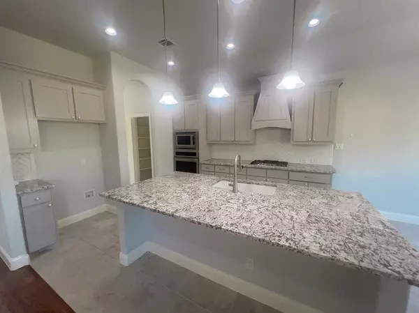 Arlington, TX 76016,3602 Patty Lane