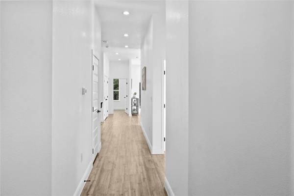 Gun Barrel City, TX 75156,310 Outboard Drive