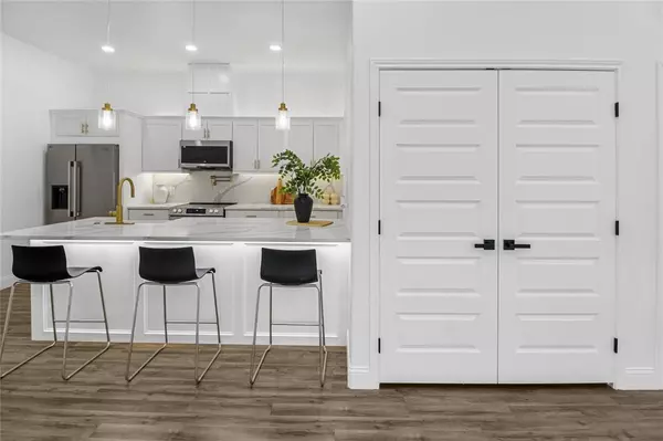 Gun Barrel City, TX 75156,310 Outboard Drive