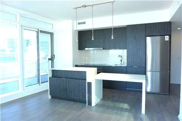 Toronto C08, ON M4W 1A9,1 Bloor ST E #2101