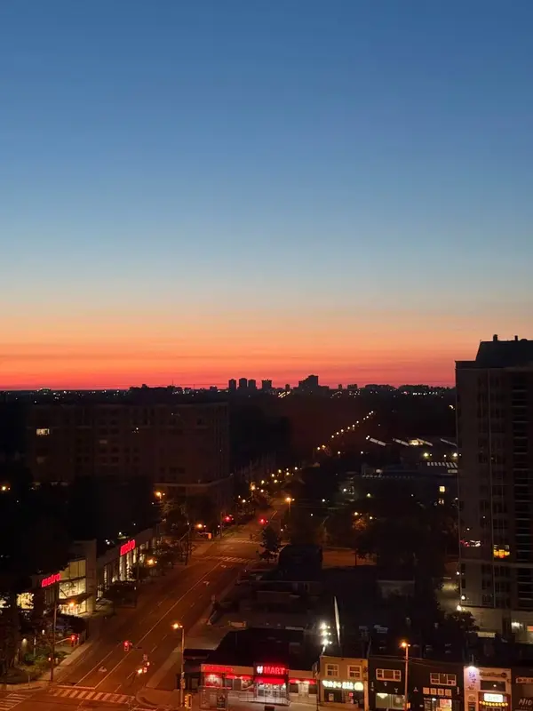 30 Canterbury PL #1807, Toronto C07, ON M2N 0B9